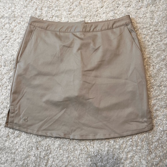 Tan Under Armor Skort - Size 6 - Picture 3 of 5